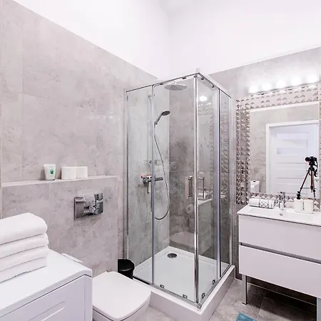 Smart Management - Center Apartamento Wrocław
